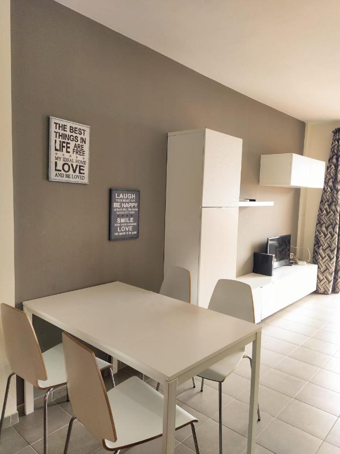Oceanblue Modern King Size 1 Bedroom Apartment With Seaview And Terrace Chayofa Zewnętrze zdjęcie